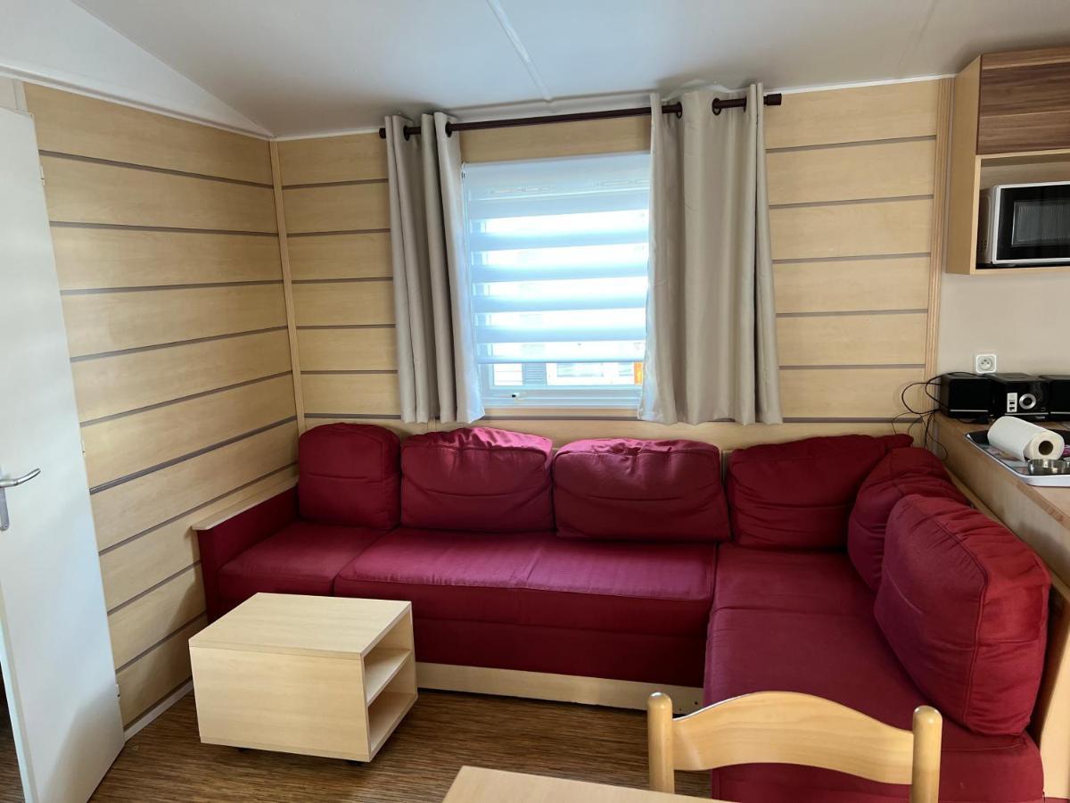 Mobilhome 4 Ca61 Vias Εξωτερικό φωτογραφία